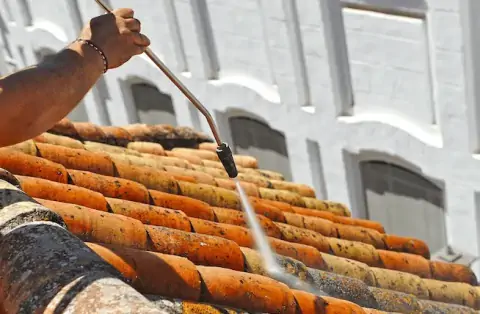 Nettoyage de toitures - Malves-en-Minervois